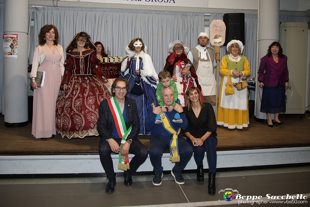 VBS_2826 - VBS_2392 - Investitura Maschere Carnevale di Nichelino 2024.jpg